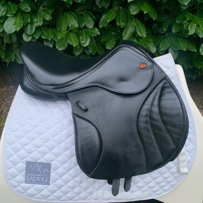 Kent & Masters 17” S-Series Jump (S3393)