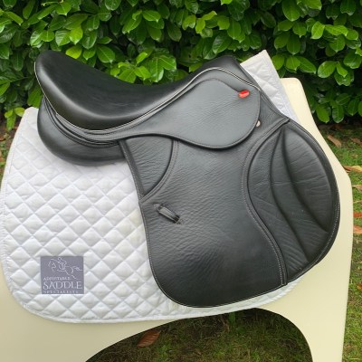 Whitaker 17” Overton Jump Saddle (S3218)